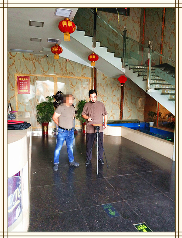 江苏南通风水师姜军经营场所会所风水考察集锦 2018-10-09 易经风水学很重视所属之地（就是你长期生活、工作、休息、决策和思考等地方或场所）的内部、外部环境的风水···