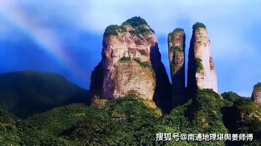 太公相宅国学，到底是人杰地灵、还是地灵人杰呢 2023-04-09 当什么地方出人才、人杰、人物等，就会引起很多人的重视和兴趣！那很多人就会第一时间想知道这些人，来自哪里？所以人们就说了：人杰地灵啊，或是地灵人杰之类的肯定词、议论词。事实上，经过历史和现今相关专家的验证：“地灵才会人杰”。一般认为地灵是因、是为根基；人杰是果，是为现象。“地灵”决定“人杰”，反之出人