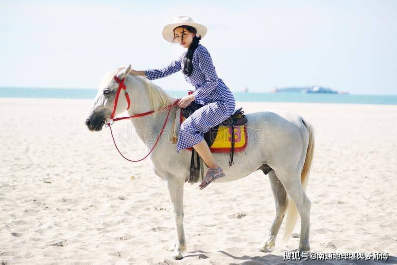 风水师看风水,动物验证法在风水中有特殊的运用？ 2024-05-15 古代从事风水勘察之贤达高人，往往为什么高人一等呢？原来在于其对易经风水深层次的领悟，在于对“天人合一”和“自然易道”的灵活理解和运用，甚至说为了验证一块地是吉地、或凶地？动用了很多考证方法，其中“动物验证法”就是较为实用的风水检测法，仍被沿用至今。鉴于此，在风水资料中所发现的、罗列了几种方法：一是，