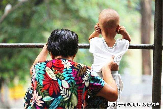 夫妻为何要注意住宅风水中“五事” 2023-04-21 住宅风水其实是一种文化传统，一种有关于“生活环境与人的学问”。在各种住宅的装修、设计、布局之中，若能···